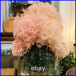 VTG Bernice Charles Fifth Avenue Pink Ostrich Feather Felted Wool Velvet Hat Box