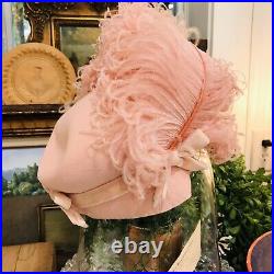 VTG Bernice Charles Fifth Avenue Pink Ostrich Feather Felted Wool Velvet Hat Box