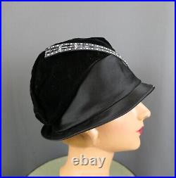 Vintage 1920s Black Velvet Cloche Hat, Dramatic Celluloid Rhinestone Decoration
