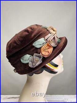 Vintage 1920s Velvet Brown Ladies Hat With Handmade Silk Rose Flowers Silk Lined