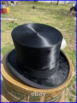 Vintage 1930's Dobb's Fifth Ave New York Top Hat With Original Box size 7-1/8