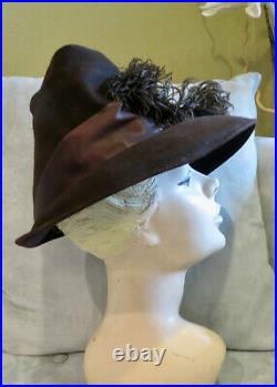 Vintage 1940s Hat Lady's Sculptured Felt & Ostrich Feathers