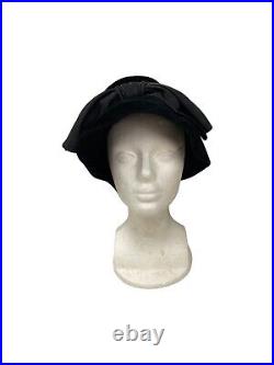 Vintage 1950's Christian Dior New Look Black Velvet Cloche Hat With Bow