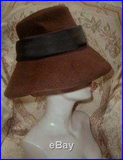 Vintage 1950s DIOR French Felt Hat Mushroom Brim Chimney Crown Cocoa & Black