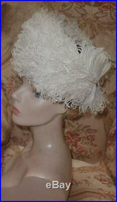 Vintage 1954 SCHIAPARELLI Paris Cream Ostrich Feather Plumes Hat Black Velvet