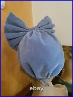 Vintage 30s/40s grey blue velvet turban hat with large front bow