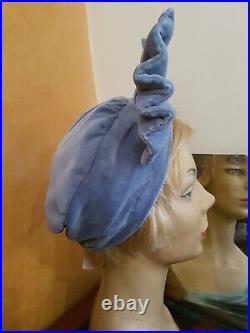 Vintage 30s/40s grey blue velvet turban hat with large front bow