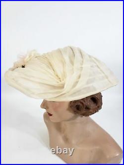 Vintage 40s 50s Platter Hat in Cream Silk