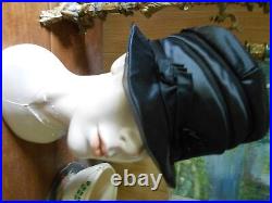 Vintage Antique 1920's Satin Cloche HAT sweet details did not see much use