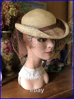 Vintage Antique 1930's fabulous EVELYNVARON long veil Grosgrain Bow Brim HAT