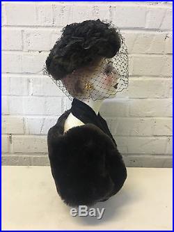 Vintage Antique Ceramic Porcelain Bust of Woman in Black Clothes & Hat