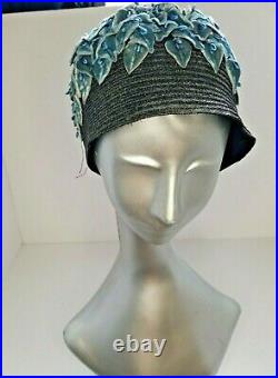 Vintage Authentic 1920s Cloche Black and Blue Velvet Floral Cloche Hat Ladies