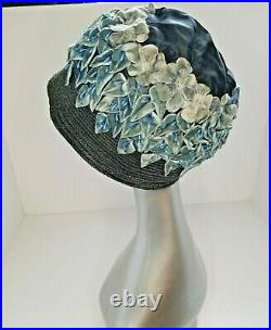 Vintage Authentic 1920s Cloche Black and Blue Velvet Floral Cloche Hat Ladies