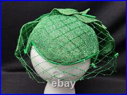 Vintage Bes-Ben Green Leaf and Bow Veiled Ladies Hat in Box