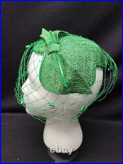 Vintage Bes-Ben Green Leaf and Bow Veiled Ladies Hat in Box