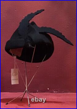 Vintage Black Felt 30s 40s Hat Bird Schiaparelli Paris Hat Tilt Rare Surreal