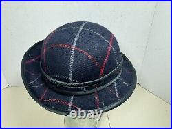 Vintage Burberrys Women's Wool Hat Size Sm. Blue Nice (Rv)