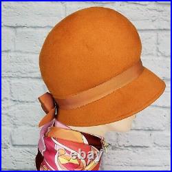 Vintage Cloche Orange Wool Felt Hat MOD 60s GOGO Style Modern Girl Union Label