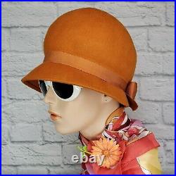 Vintage Cloche Orange Wool Felt Hat MOD 60s GOGO Style Modern Girl Union Label