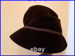 Vintage Elsa Schiaparelli Women Hat Brown Velvet