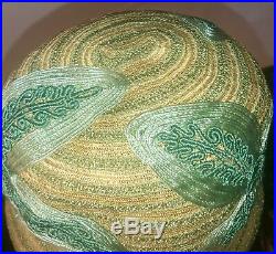 Vintage LADY SUPREME USA Green Straw Silk Smocking Flower Leaf Trim Cloche Hat