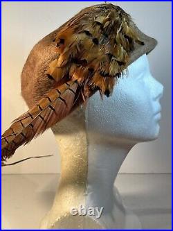 Vintage Ladies Hat Lot Facon Boutique Velda Flower Feather Mod Theater READ