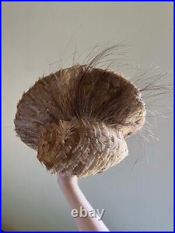 Vintage woman's brown feathers hat. Brand Allrigio New York