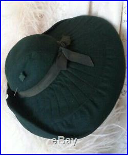 Vtg Fabulous 1940's HAT DARK GREEN High Crown FIFTH AVE NY DRAMATIC INDIANAPOLIS