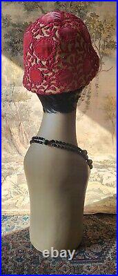 Vtg. Iconic New Look 50s-60s Embroidered Straw Bucket hat