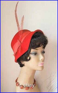 Vtg. Iconic New Look Early 1950s Lipstick Red Felt Hat! Exellent Condition