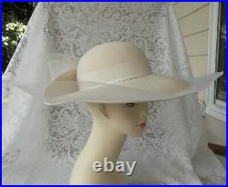 Women's 100% Wool Hat WithNetting & Bow Cream Color Wedding/Special Occasion 21