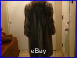 Womens/Mens CRYSTAL FOX Full Lgth FUR COAT and HAT, not Mink or Raccoon, Vintage