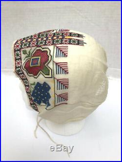 Wonderful VTG Wmns 20s/30s heavily embroidered white cross stitch bonnet hat cap